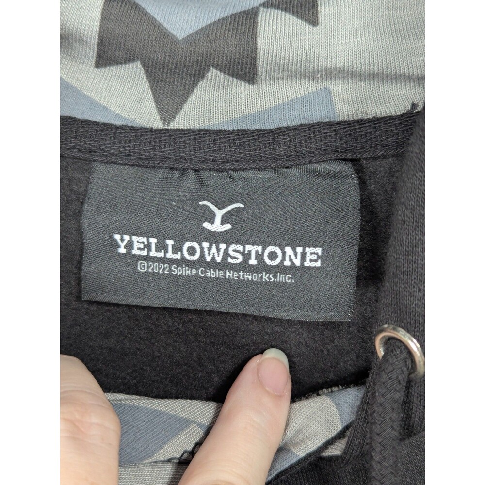 Yellowstone - Dutton Ranch - Changes - Hoodie / Sweatshirt - Size XL